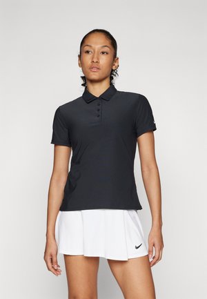 Korte mouwen polo shirt in zwart, gemaakt van gladde stof. Voorzien van een kraag en een knoopsluitingenlijst, met een sportief ontwerp en een logo op de mouw.