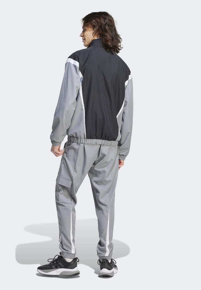 woven trainingsanzug nike herren trainingsanzug grau
