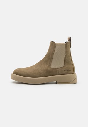skechers ultra flight shoes price