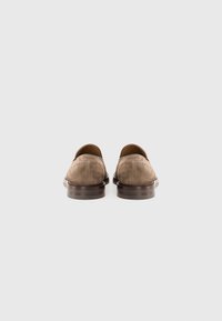 BOSS CASSIAN - Chaussons - beige/khaki
