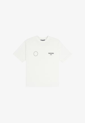 Bílý bavlněný tričko s krátkých rukávem, kulatým výstřihem, s malou grafikou hvězd a textem „VORSCHLAG“ na přední straně.