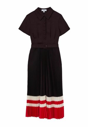 Reiss, Ingruha - grape burgundy