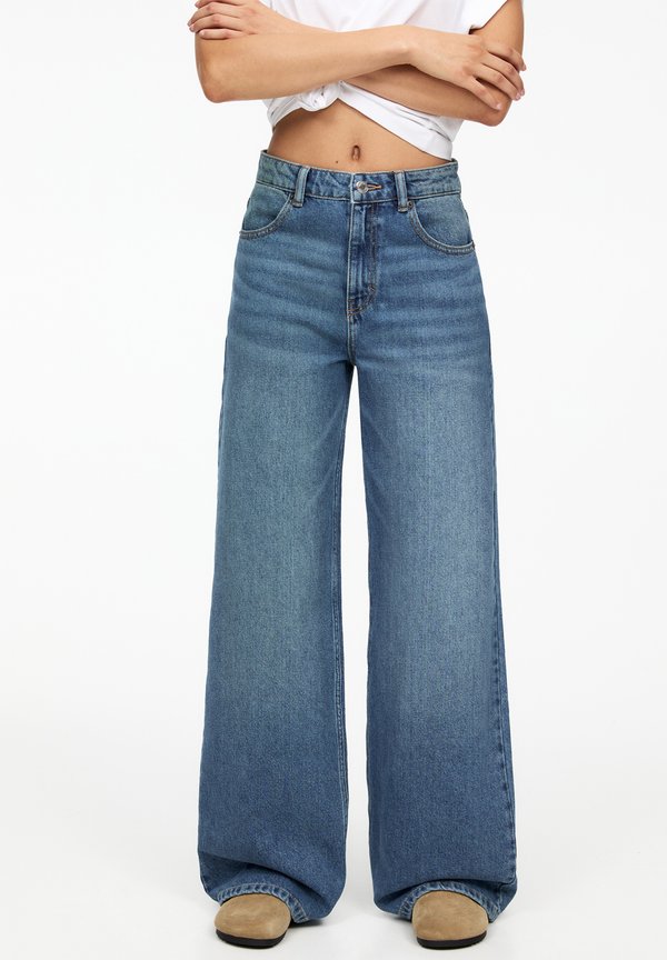 MID-RISE - Jeans Straight Leg
