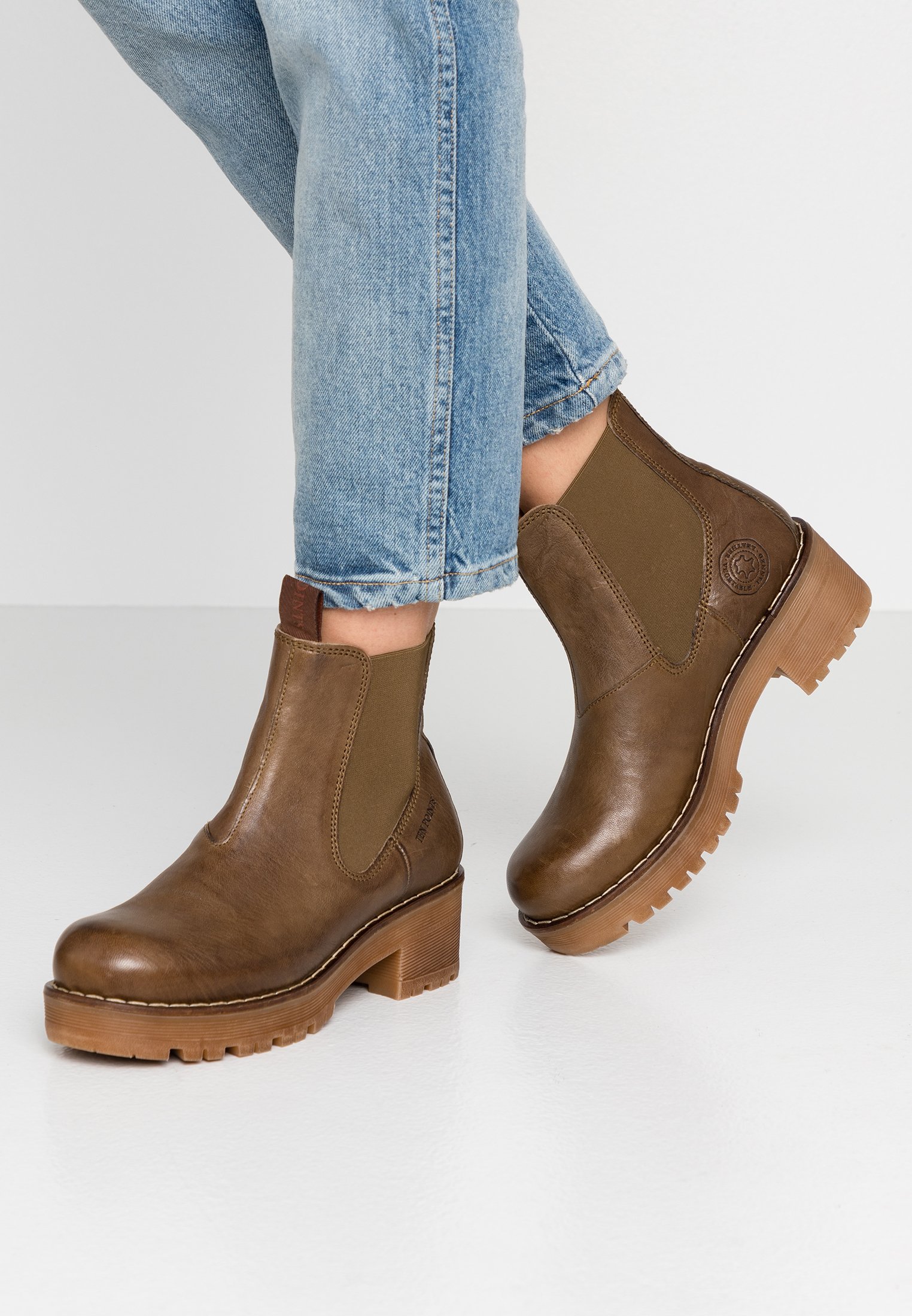ten points boots uk