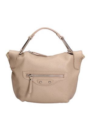 Borsa beige in pelle testurizzata con manico corto, tasca frontale con zip e dettagli in metallo argento, su sfondo bianco.