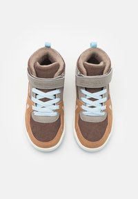 KangaROOS KALLEY UNISEX - Höga sneakers - coffee/forever blue