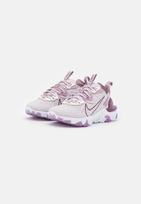 Nike Sportswear REACT VISION - Sapatilhas - venice/sangria/amethyst wave/plum fog/summit white