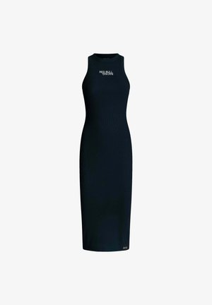 Črna rebrasta brezrokavna obleka s prilegajočim se krojem, ki na prsih vsebuje bel logo "RED BULL RACING" in ima ravno spodnji rob.