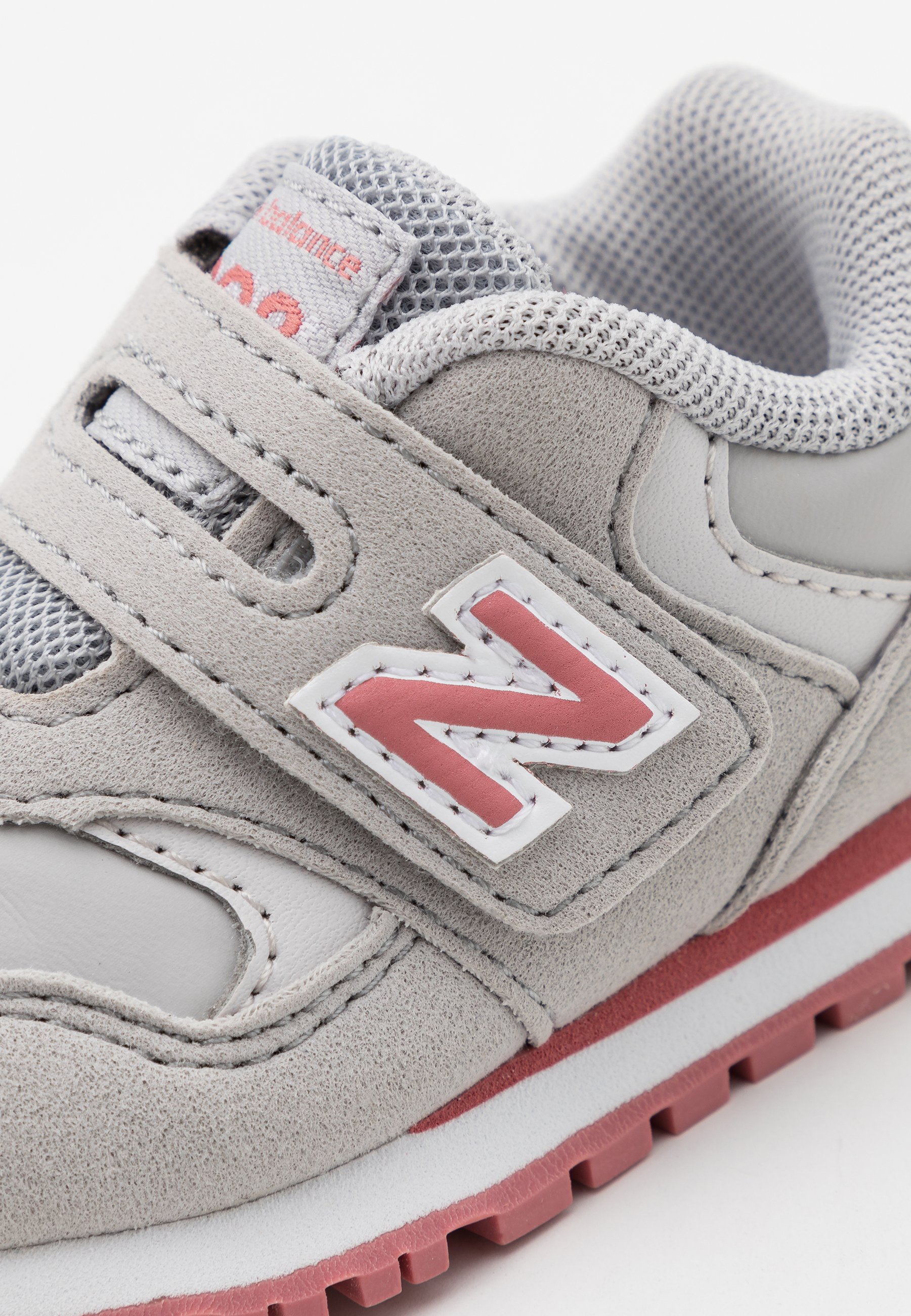 pink and gray new balance shoes
