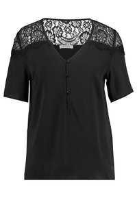 Blusa nera a maniche corte con intramoenia in pizzo, scollo a V, placca con tre bottoni e vestibilità rilassata. Il pizzo presenta un motivo floreale e dettagli frangi.