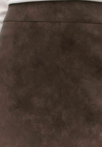 AMORA FAUX SUEDE - A-linjekjol - brown
