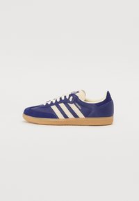 adidas gazelle silver green womens ADIDAS ORIGINALS Shoes Unisex