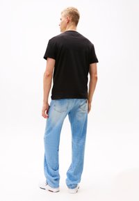 Tommy Jeans DNA TEE - Print T-shirt - black