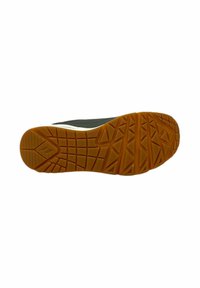 Suela de zapato con una superficie texturizada que presenta un patrón de banda de rodadura dinámico, predominantemente de goma marrón con un material superior negro flexible.