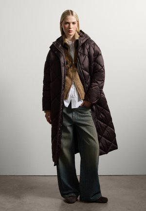 PADDED WITH HOOD - Cappotto invernale - dark brown