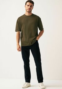 Next RELAXED FIT HEAVYWEIGHT - Tricou cu imprimeu - khaki green