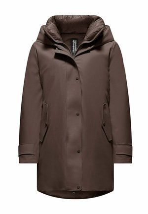 Parka impermeabile marrone con colletto alto, zip nascosta e chiusure a snaps. Presenta due tasche laterali e polsini arrotolati.