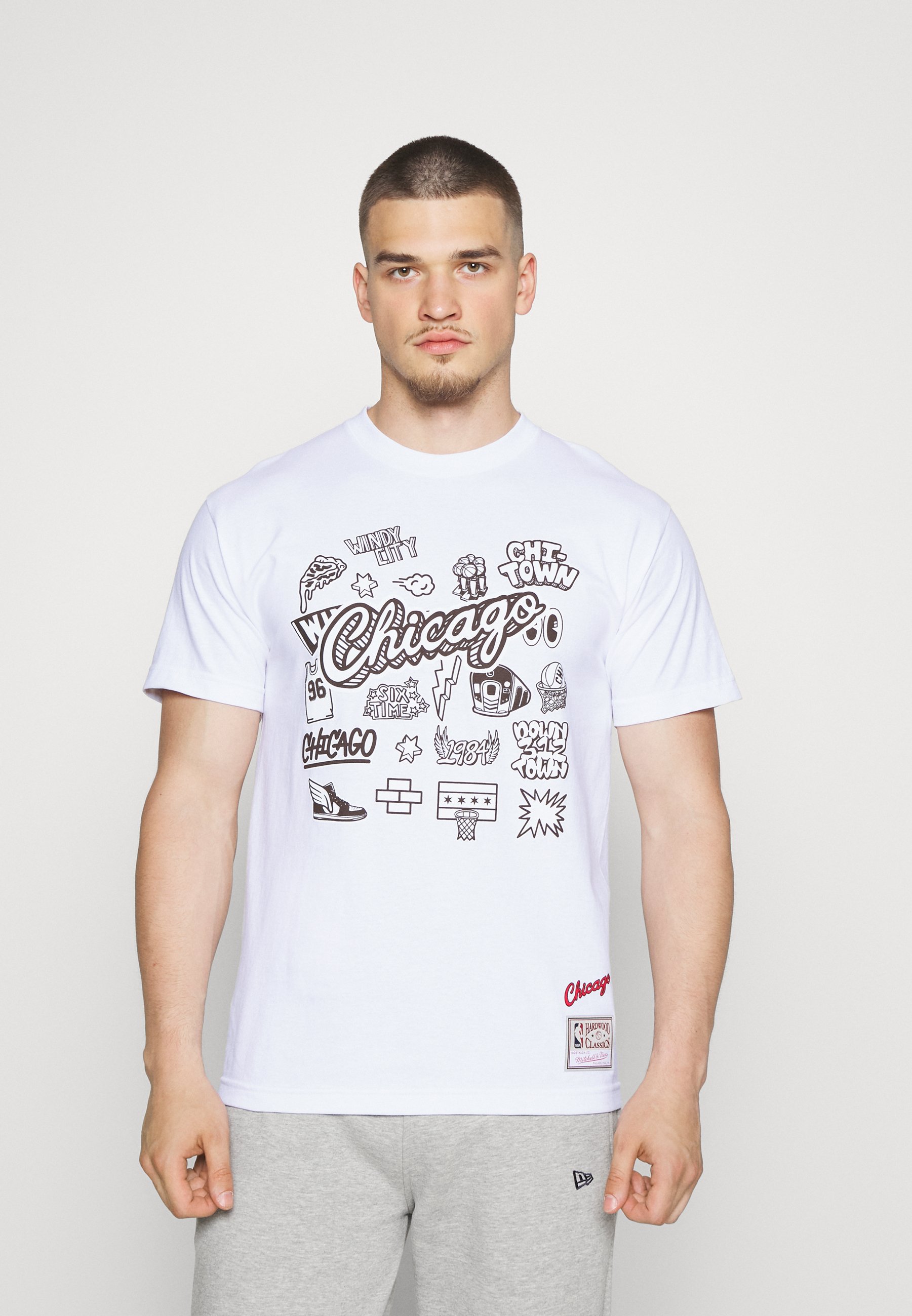 Mitchell \u0026 Ness NBA CHICAGO BULLS TEE 