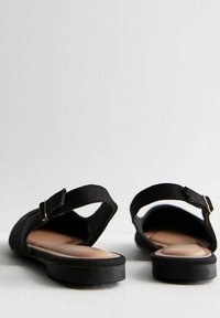 New Look Bailarinas con tira trasera - black