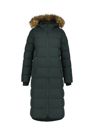 Abrigo acolchado largo de color verde oscuro con cierre de cremallera frontal, capucha forrada de pelo y bolsillos laterales. Presenta un diseño acolchado y puños elásticos para mayor calidez.