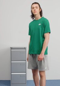 Thumbnail Image 2