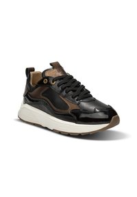 Schwarze und bronze Sneaker mit einem strukturierten Lederobermaterial, Mesh-Einsätzen, einer klobigen weißen Sohle und kontrastierenden braunen Akzenten.