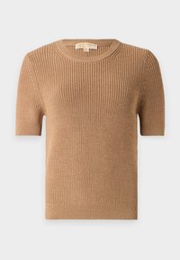 Kortärmad stickad tröja i en ljusbrun färg; har en ribbad struktur, rund halsringning och en figursydd nederkant. Taggar synliga nära kragen.