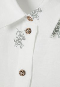 Thumbnail Image 7