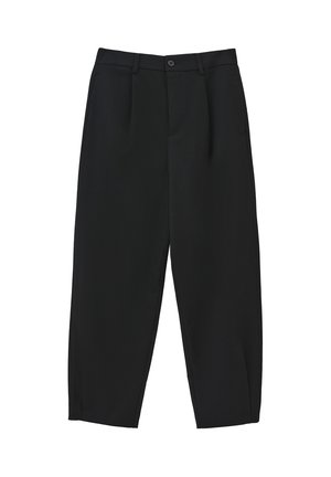 Pantaloni neri a taglio morbido, con chiusura a bottone, due tasche laterali e tessuto liscio e leggero. Pieghe stirate con cura.