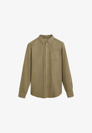 Pánská košile s dlouhým rukávem v olivové zelené barvě s límcem na knoflíky a náprsní kapsou na levé straně.