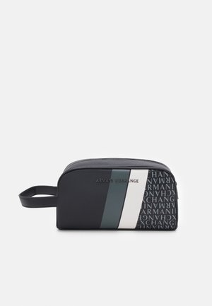Armani Exchange BEAUTY CASE UNISEX - Neceser - black/agave green