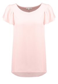 Haut rose clair à manches courtes avec un col rond et de douces volants sur les manches, fabriqué en tissu lisse et léger.