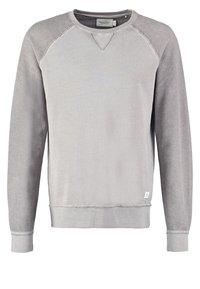 Sweat-shirt gris clair à manches longues avec col rond, manches raglan, détail d'ourlet effiloché, poignets et taille côtelés.