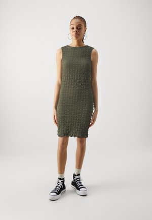 Noisy May NMZAHARA ONECK SHORT DRESS - Laisvo kirpimo suknelė - kalamata