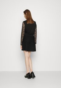 YAS YASVIGSA KNIT SKIRT - Minissaia - black