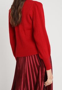 Selected Femme Strickpullover - red
