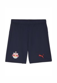 Pantalones cortos deportivos marinos fabricados con tejido ligero. Presentan el logo de Red Bull Salzburg y un logo rojo de Puma en la parte inferior derecha. Cintura elástica.