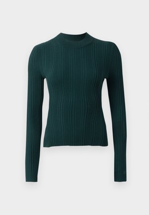 Ciemnozielona, prążkowana bluzka z długim rękawem, z półgolfem, o dopasowanym kroju i teksturowanym materiale.