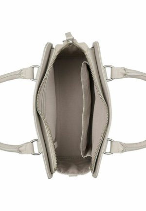 Sac à main beige avec doubles poignées, fermeture éclair ouverte sur le dessus et intérieur avec une poche centrale ouverte et une doublure en tissu.