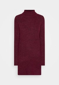 Bordeaux turtleneckklänning, långa ärmar, ribbad textur, knälång, i mjukt stickat material, med en åtsittande silhuett.