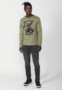 Koroshi Bluză cu mânecă lungă - kaki   khaki