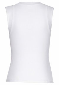 Top a maniche corte bianco in maglia a coste, texture morbida, design aderente, scollatura rotonda, senza motivi visibili o accessori, schiena liscia e senza cuciture.