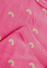 Next SHORT SLEEVE CYCLE SET - REGULAR FIT - T-shirts print - bright pink rainbow