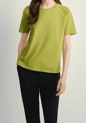 OCHNIK, T-shirts basic - light green