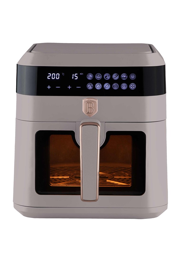 Friggitrice ad aria con un elegante corpo grigio, pannello di controllo nero, finestra frontale in vetro, forma rettangolare, display digitale e maniglia con finitura dorata.