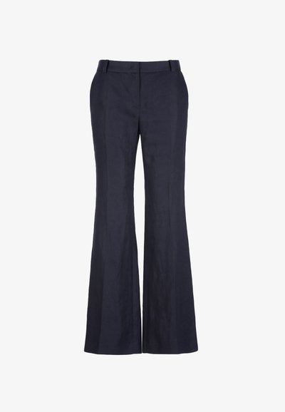 Pantalon bleu marine à jambes larges avec passants de ceinture et détails de couture avant, coupe ajustée avec un léger évasement à l'ourlet.