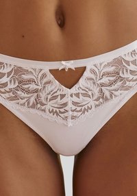 LASCANA THONG - Stringi - white