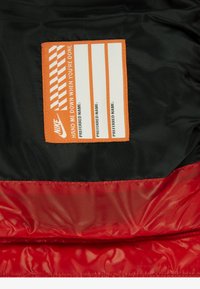 Nike Sportswear FILL QUILTED - Χειμωνιάτικο μπουφάν - university red