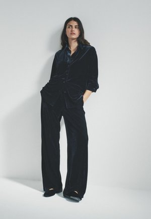 SET - Stoffhose - black