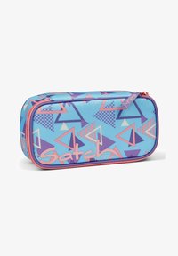 Unselected, 80s dance